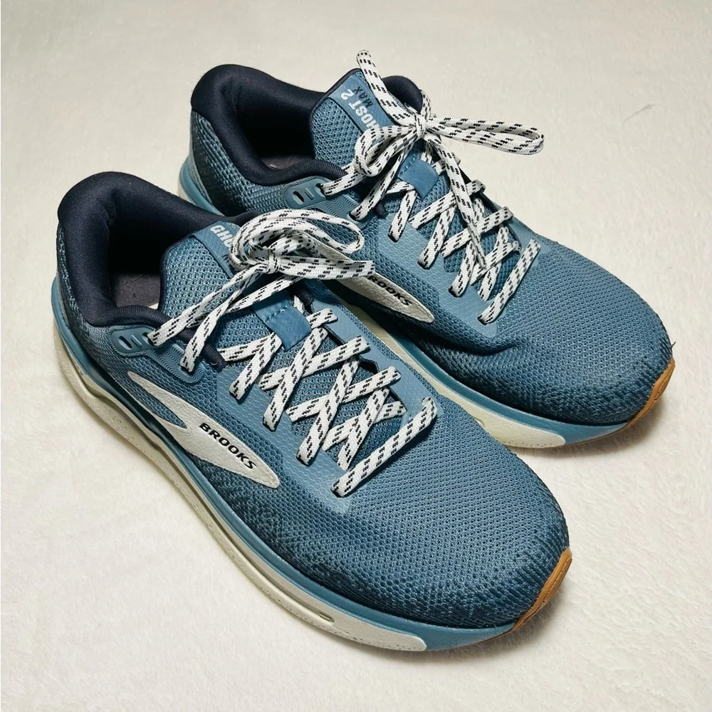 Brooks Ghost 2 MAX Blue and White Running Shoes Women’s Sz 7.5 - Picture 2 of 9